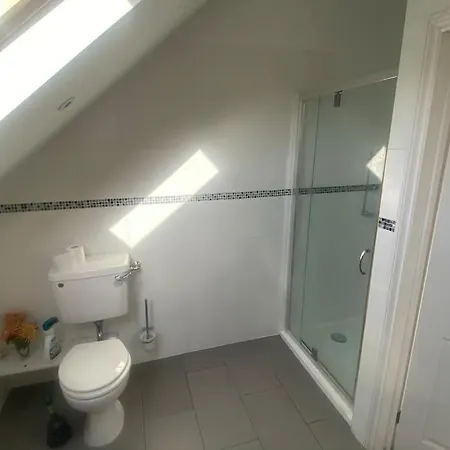 Cosy Attic Flat With Views Appartement Londen Buitenkant foto